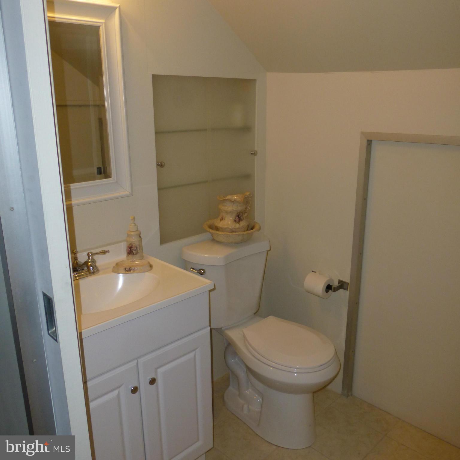 709 Murdock Road Baltimore, MD 21212 - Photo 8 of 17 New Master half bath