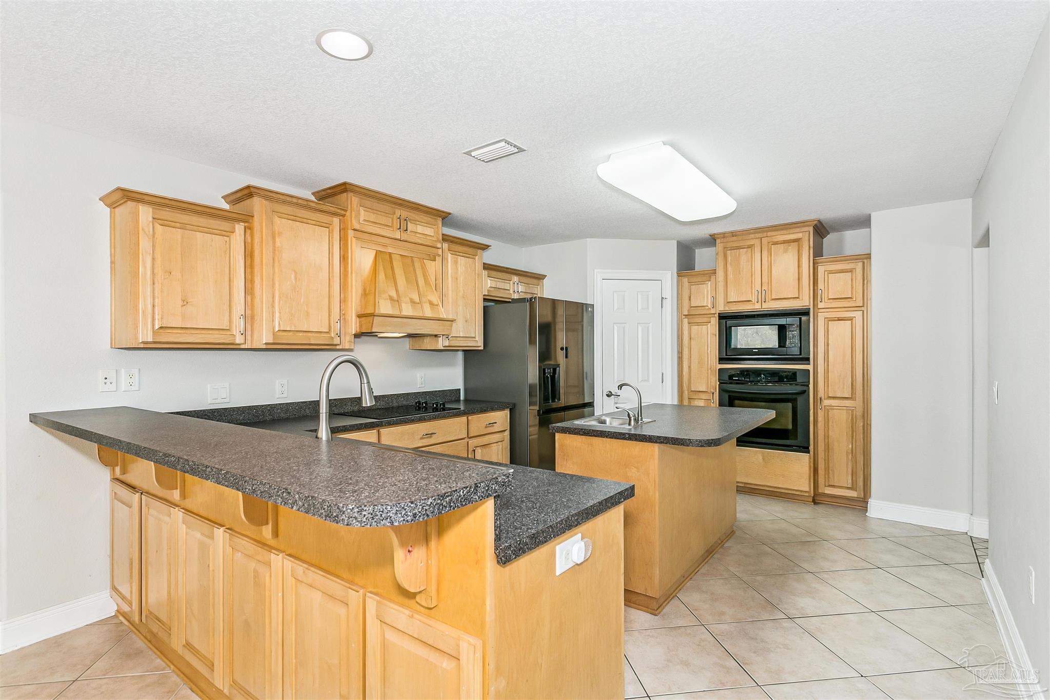 5643 Dunbar Circle Milton, FL 32583 - Photo 12 of 46