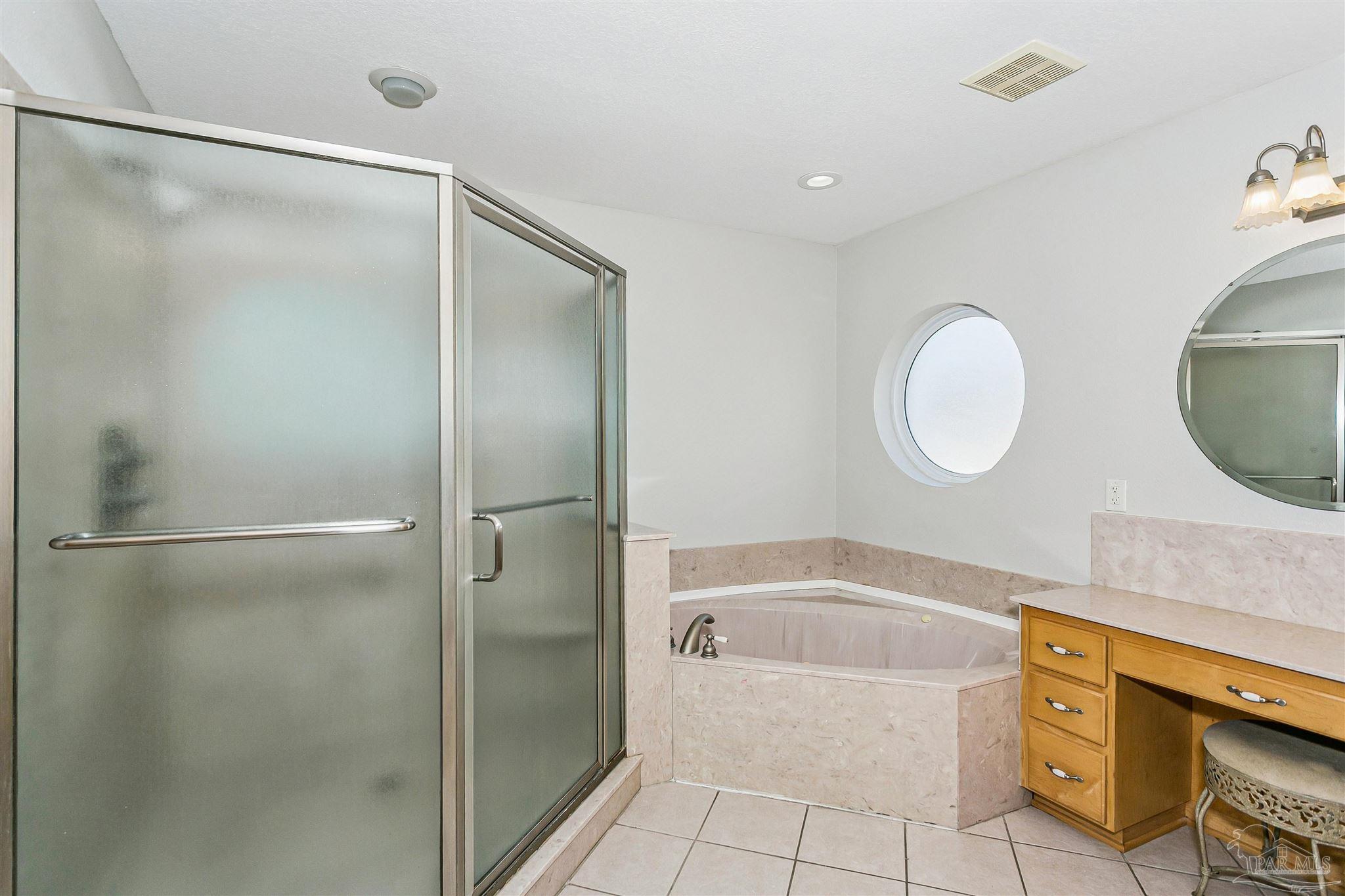 5643 Dunbar Circle Milton, FL 32583 - Photo 19 of 46