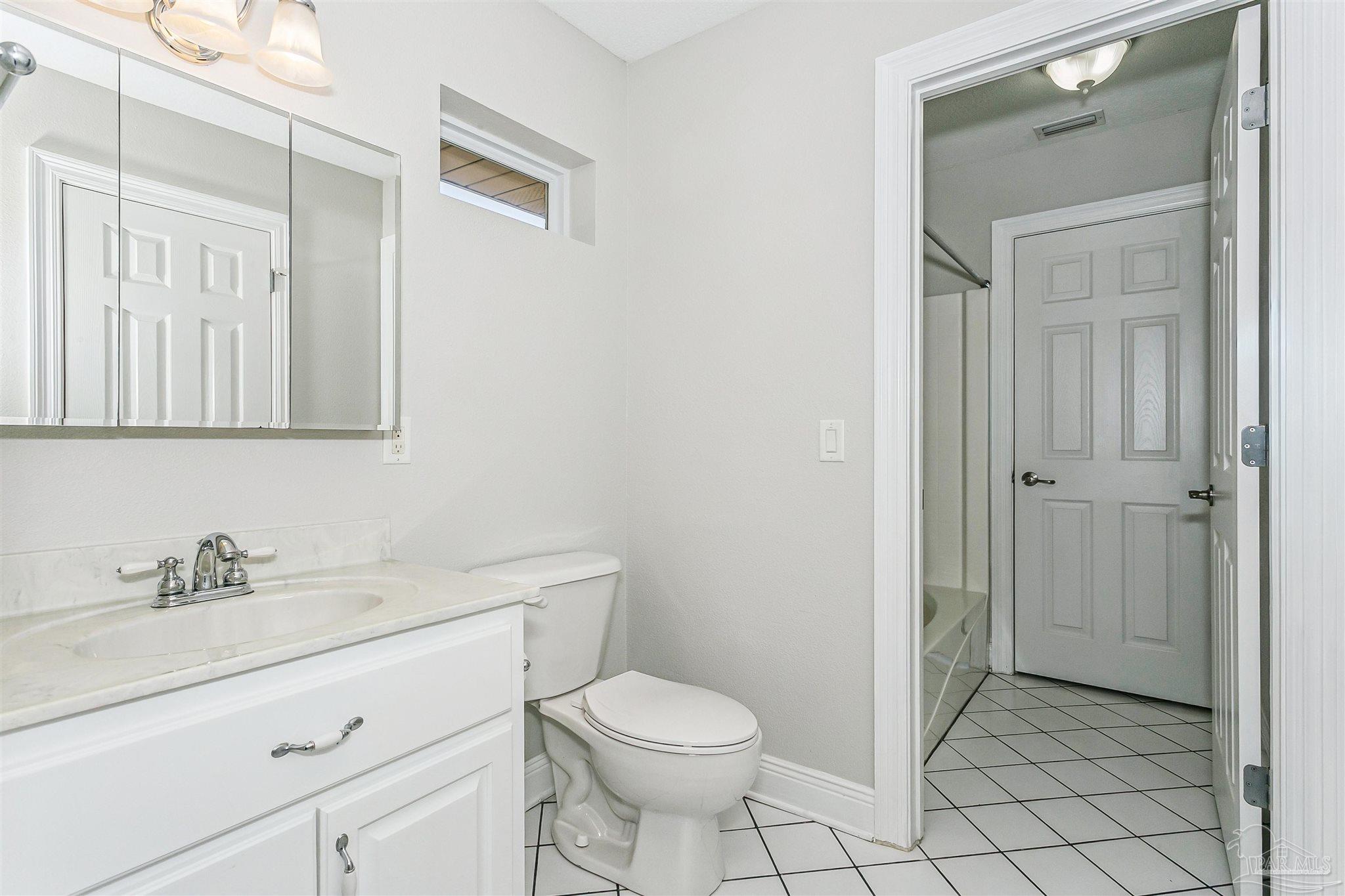 5643 Dunbar Circle Milton, FL 32583 - Photo 33 of 46