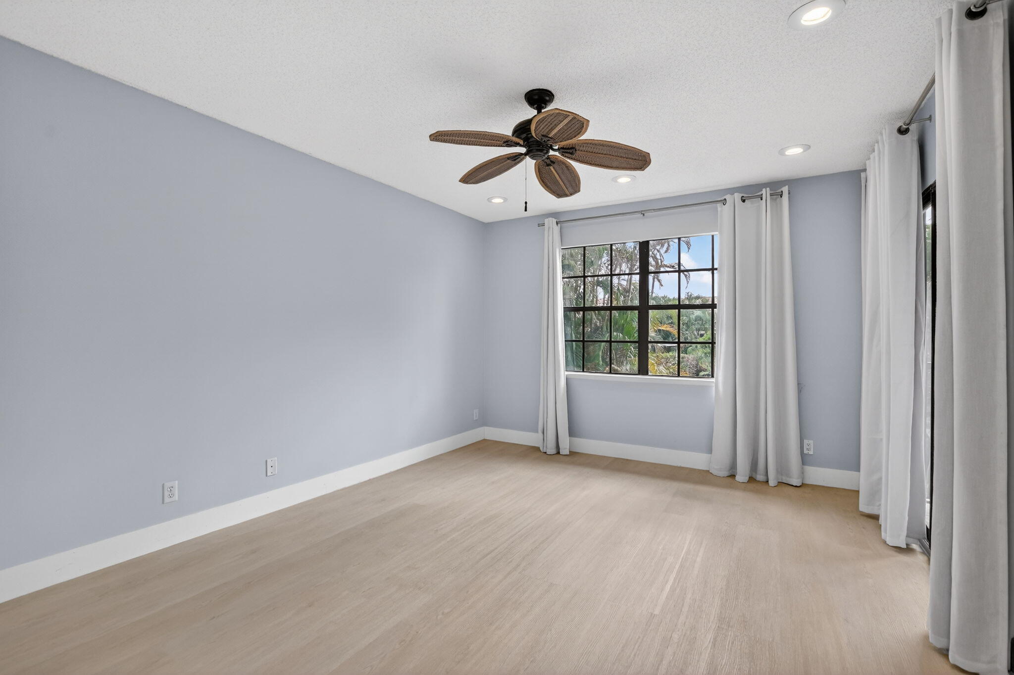 6769 Montego Bay Boulevard, Unit F Boca Raton, FL 33433 - Photo 23 of 35 27-web-or-mls-DSC_7115