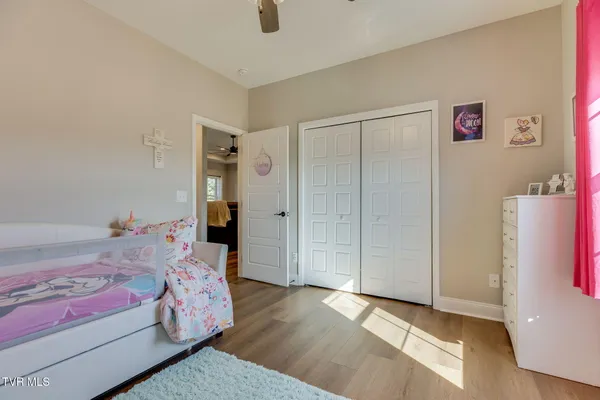 $575,000 | 1492 Orchard View Lane, Piney Flats, TN 37686