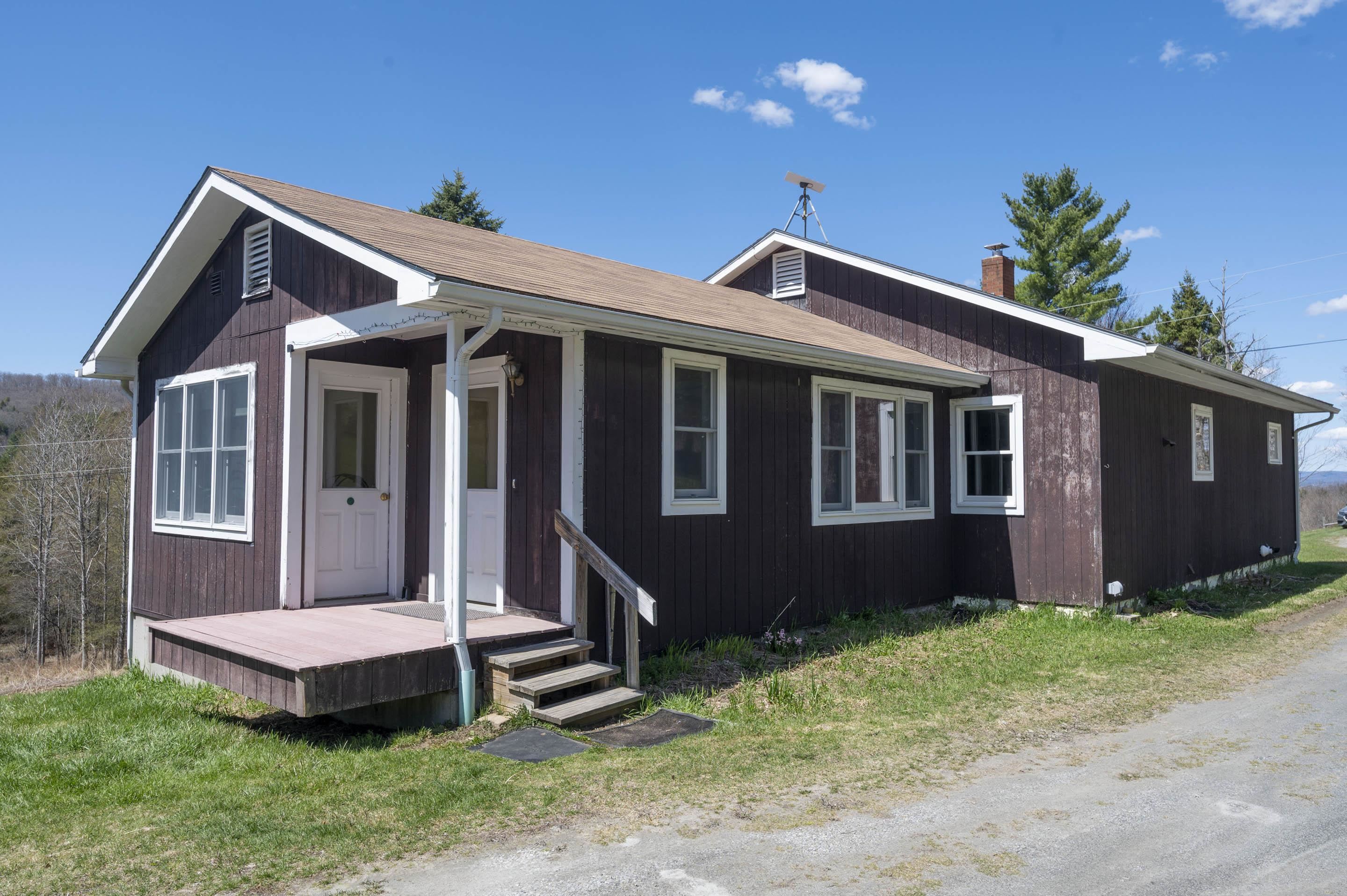 246 Gray Road Plainfield, VT 05667 - Photo 1 of 56