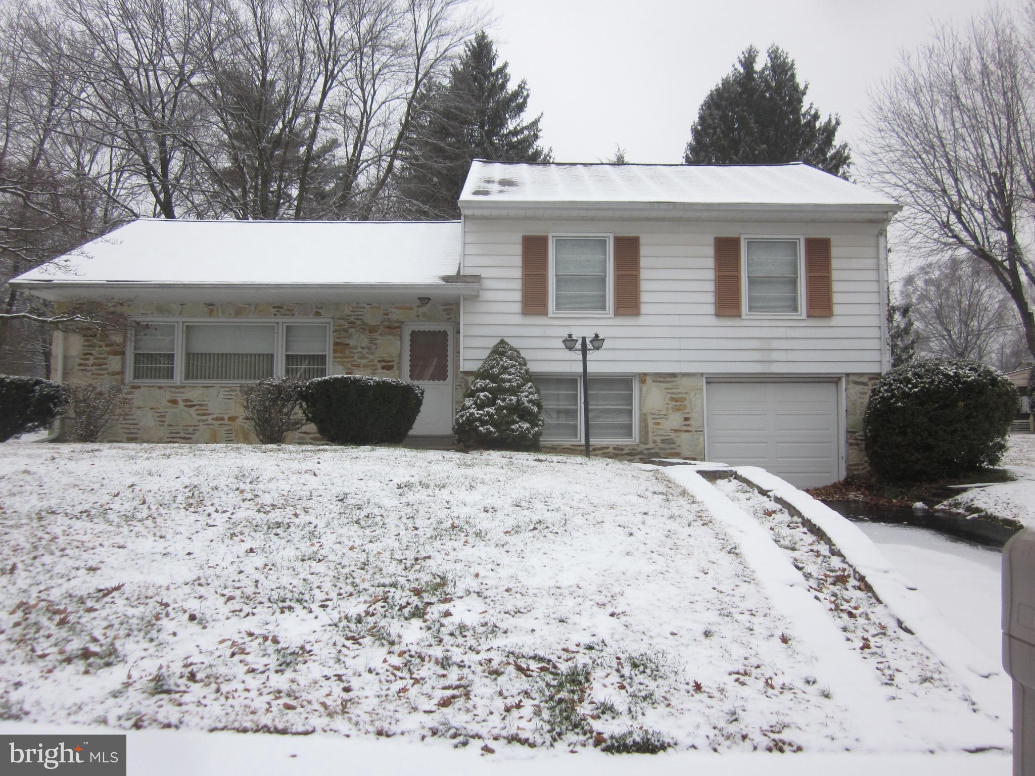 1056 Anna Road Huntingdon Valley, PA 19006 - Photo 1 of 27