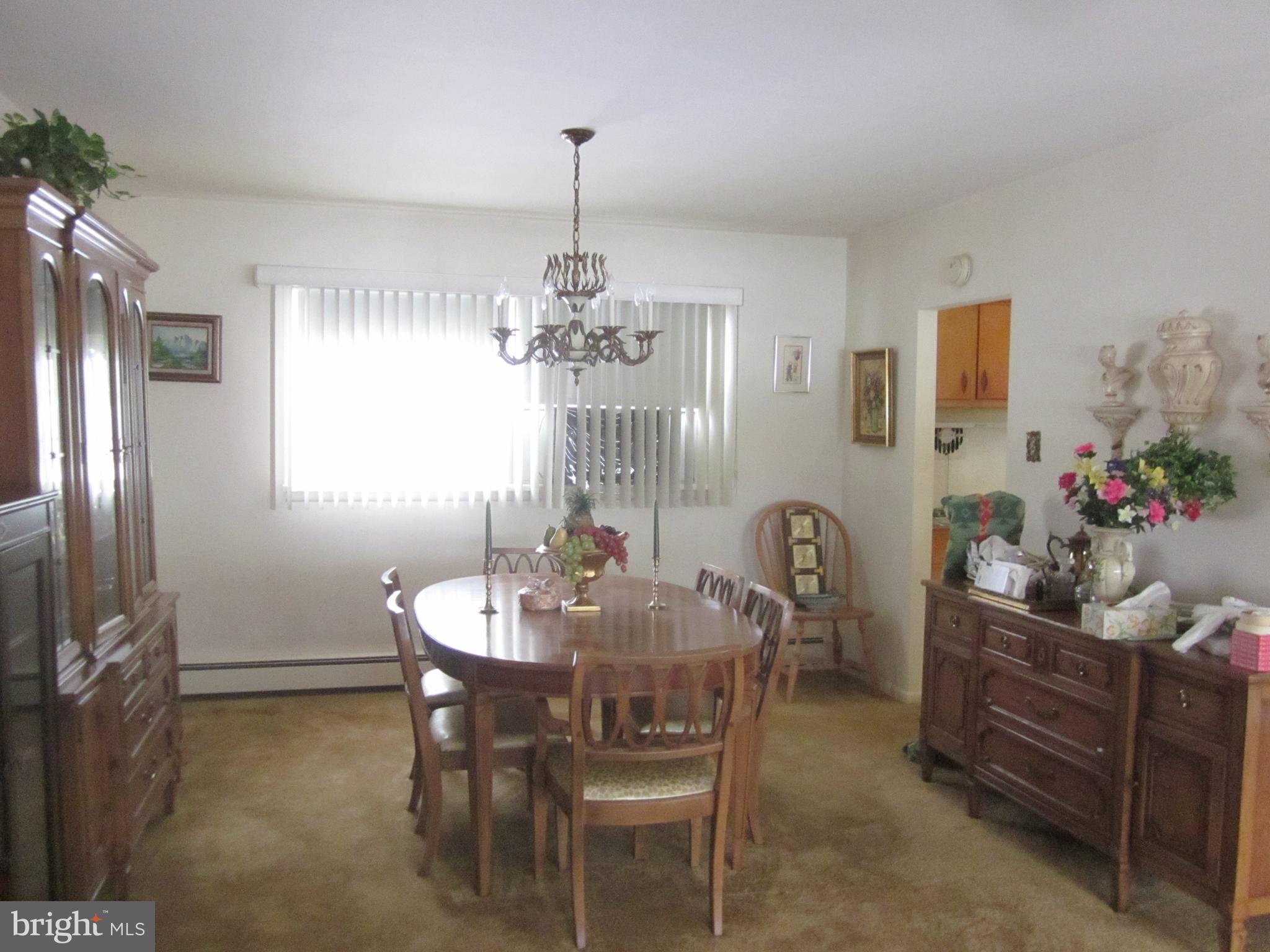 1056 Anna Road Huntingdon Valley, PA 19006 - Photo 8 of 27