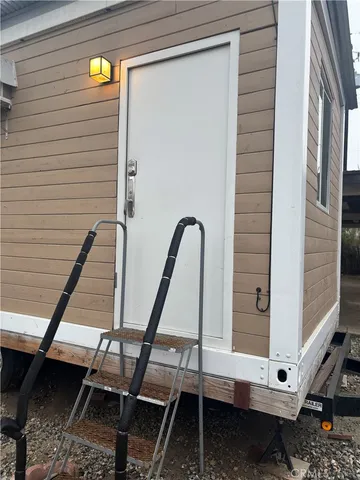 $730 | 37 Garden, Bakersfield, CA 93307