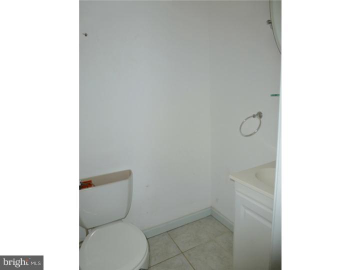 674 Mount Road Aston, PA 19014 - Photo 8 of 16 Half Bath