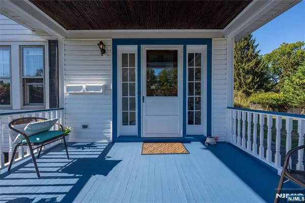 $3,200 | 176 Grove Avenue, Verona, NJ 07044