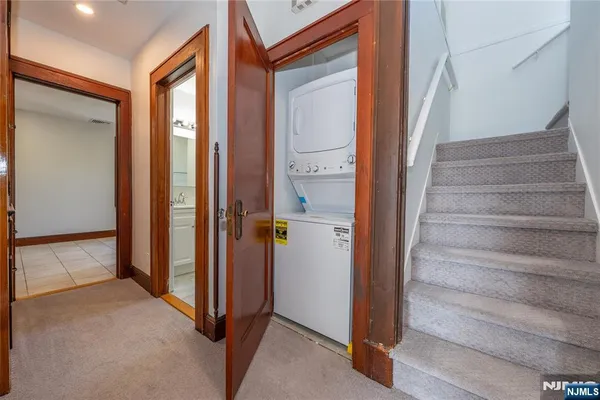 $3,200 | 176 Grove Avenue, Verona, NJ 07044