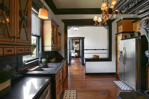 $389,000 | 130 Dr Michael Debakey Drive, Lake Charles, LA 70601