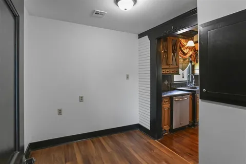 $389,000 | 130 Dr Michael Debakey Drive, Lake Charles, LA 70601