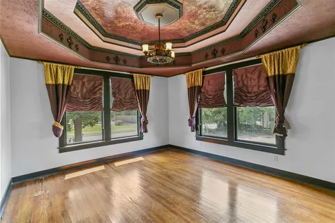 $389,000 | 130 Dr Michael Debakey Drive, Lake Charles, LA 70601