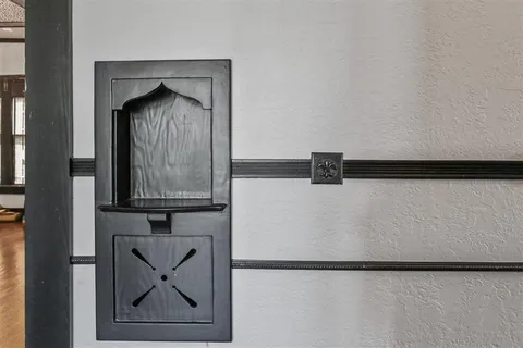 $389,000 | 130 Dr Michael Debakey Drive, Lake Charles, LA 70601