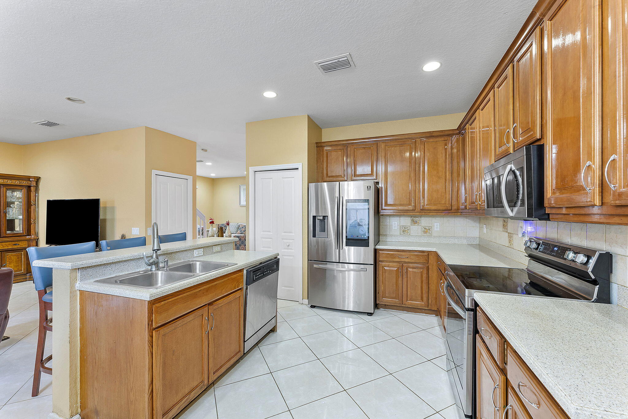 5210 Rising Comet Lane Greenacres, FL 33463 - Photo 12 of 38 29-web-or-mls-5210 Rising Comet Lane_032
