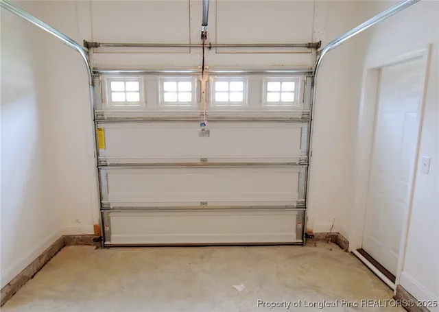 a view of empty room with window