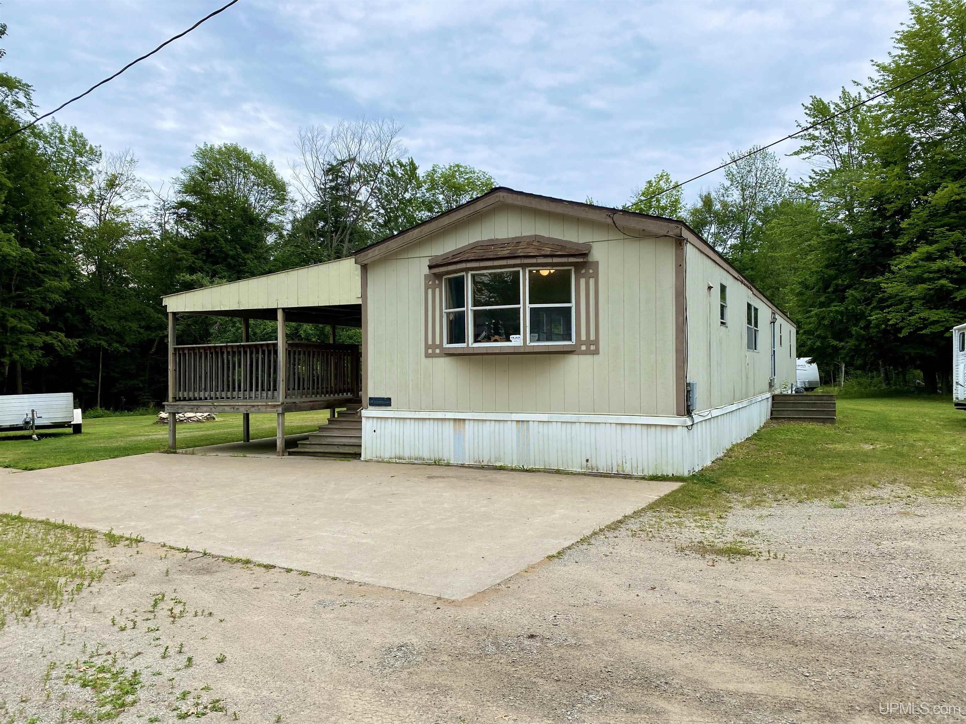 5383 18th Road Escanaba, MI 49829 - Photo 24 of 34