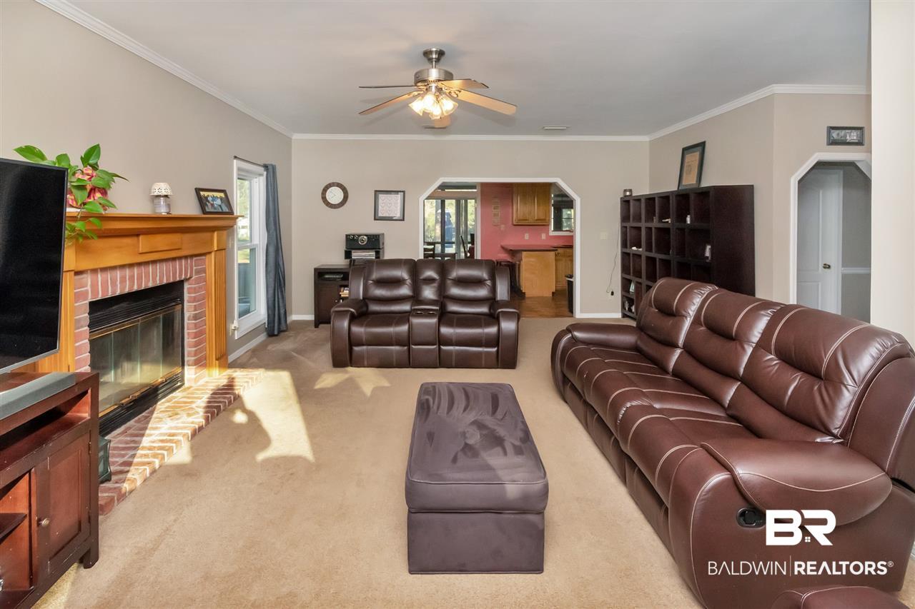 124 Dewitt Circle Daphne, AL 36526 - Photo 11 of 45