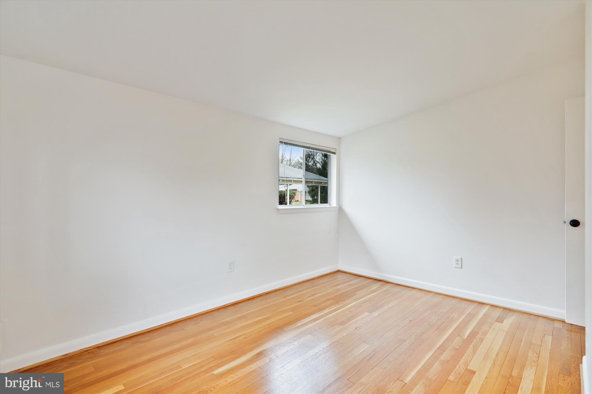 1000 North Belgrade Road Silver Spring, MD 20902 - Photo 54 of 86 Bedroom 4