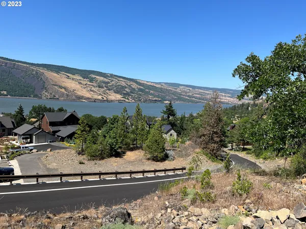$329,000 | Blanchard Boulevard, Unit 34, Mosier, OR 97040