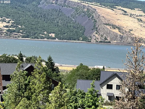 $329,000 | Blanchard Boulevard, Unit 34, Mosier, OR 97040