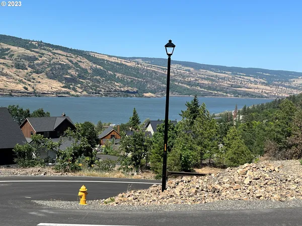 $329,000 | Blanchard Boulevard, Unit 34, Mosier, OR 97040
