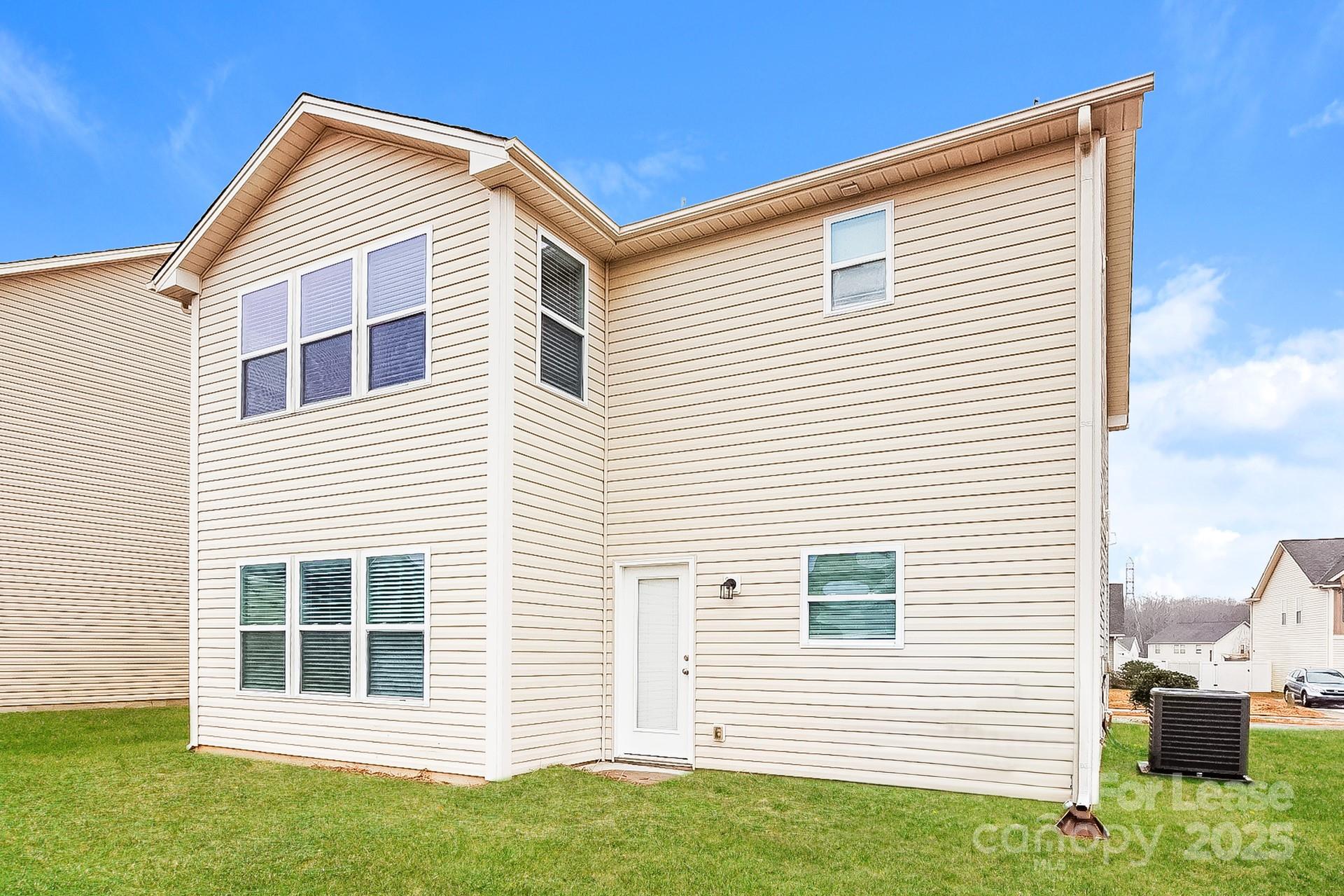 12876 Mustang Drive Midland, NC 28107 - Photo 13 of 17