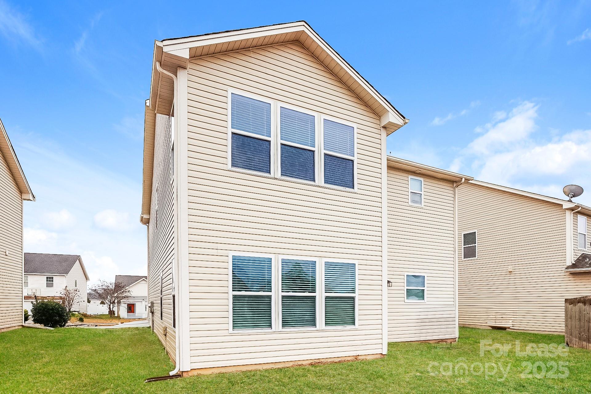 12876 Mustang Drive Midland, NC 28107 - Photo 15 of 17