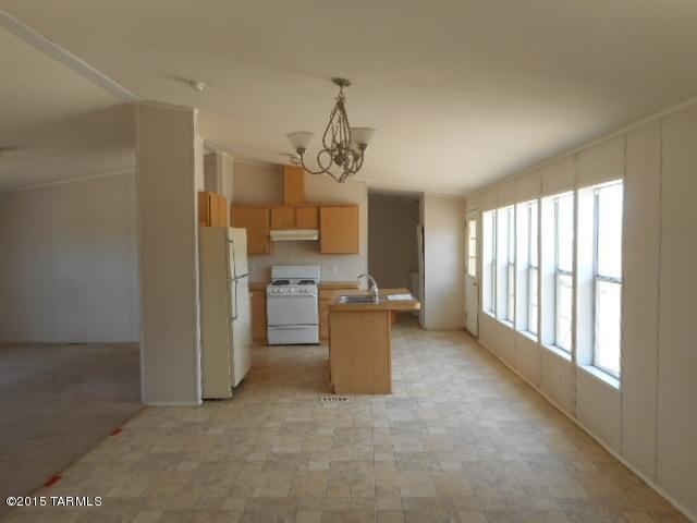 8155 South Marstellar Road Tucson, AZ 85736 - Photo 8 of 26 Gallery Image 8