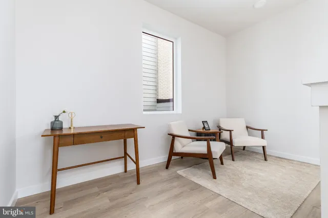 $3,350 | 1130 North Delaware Avenue, Unit 1E, Philadelphia, PA 19125