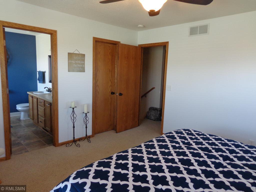 1187 3rd Street Southwest Delano, MN 55328 - Photo 17 of 27 Gallery Image 17