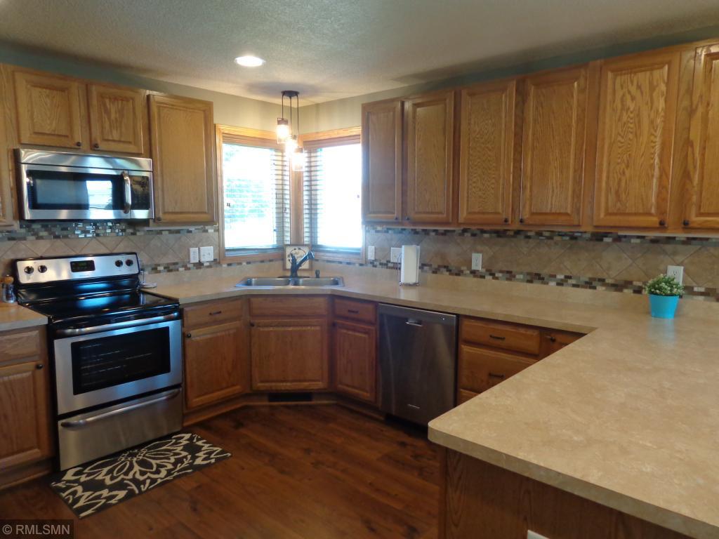 1187 3rd Street Southwest Delano, MN 55328 - Photo 7 of 27 Gallery Image 7