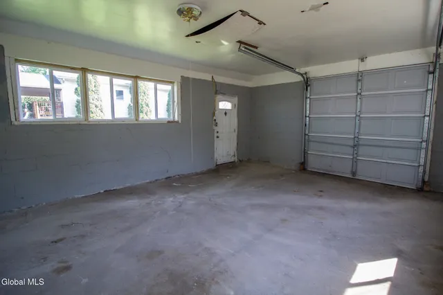 $2,350 | 30 Wilkins Avenue, Colonie, NY 12205