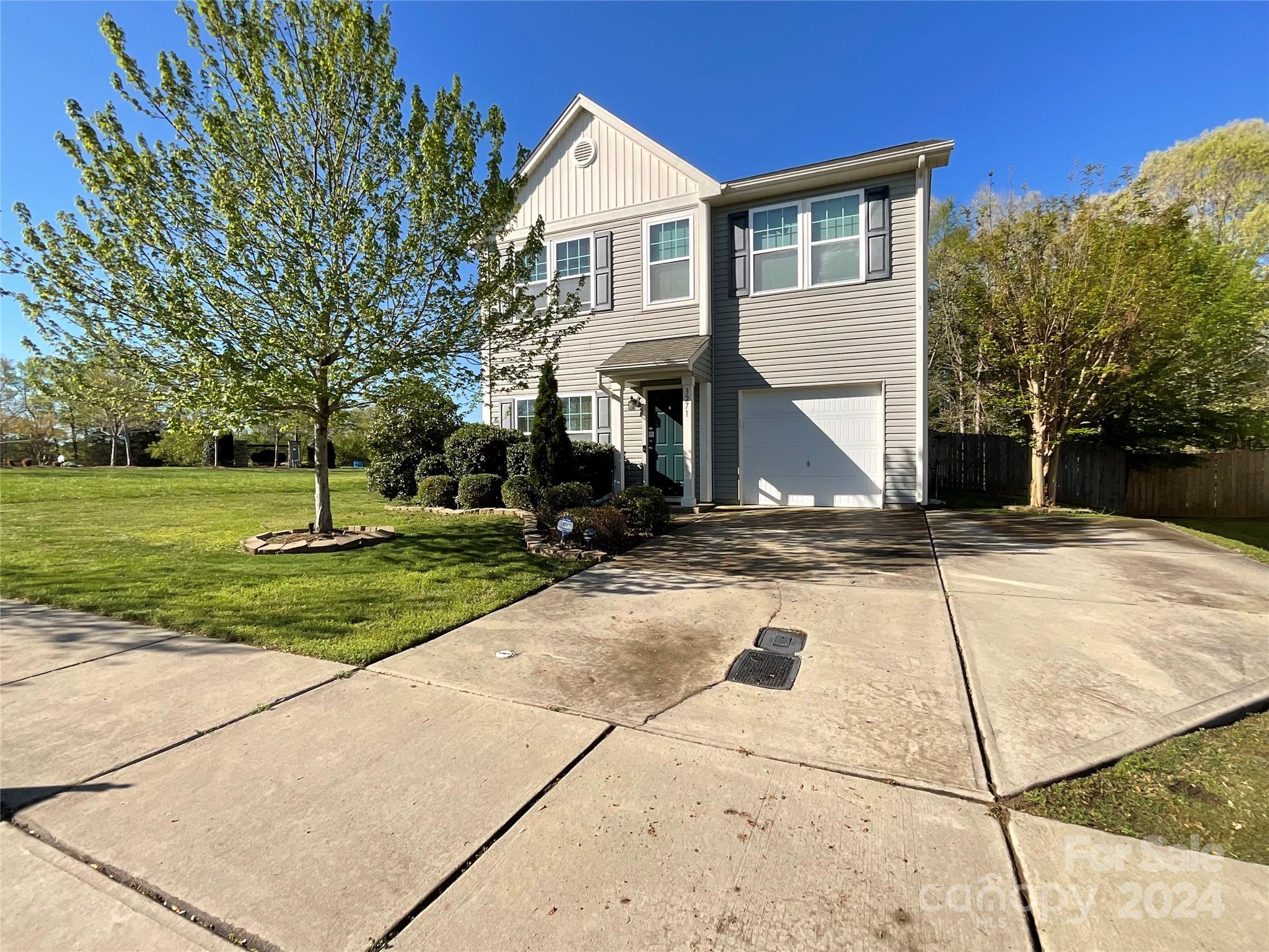 a front view of house with yard