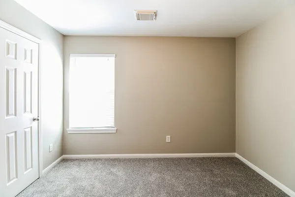 $1,630 | 4935 South Cancun, Houston, TX 77045