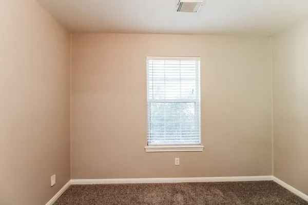 $1,630 | 4935 South Cancun, Houston, TX 77045