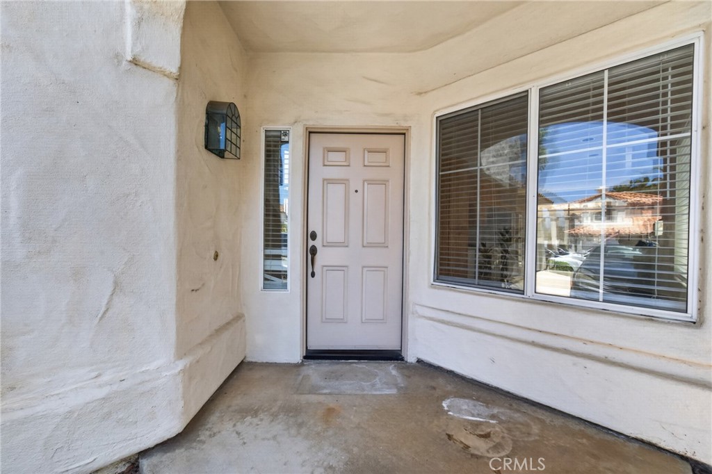 346 Arroyo Vista Fallbrook, CA 92028 - Photo 3 of 44