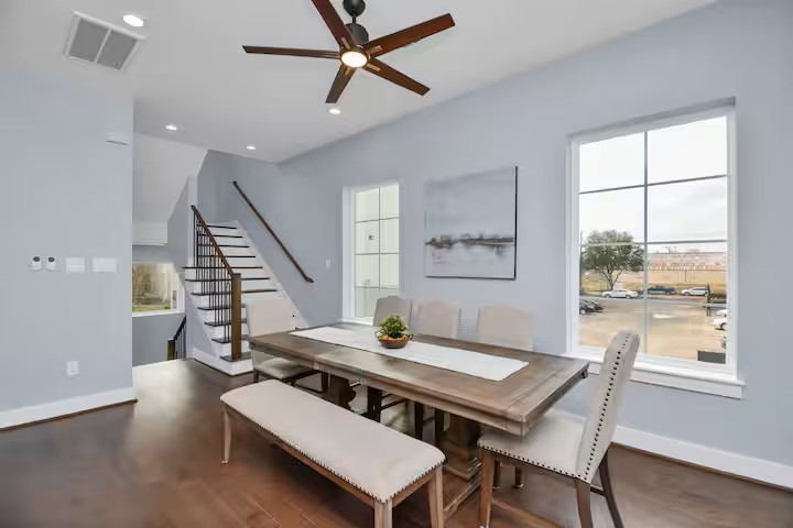 3412 Dixie Drive Houston, TX 77021 - Photo 2 of 15 a living room with furniture and a window