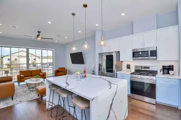 $3,950 | 3412 Dixie Drive, Houston, TX 77021