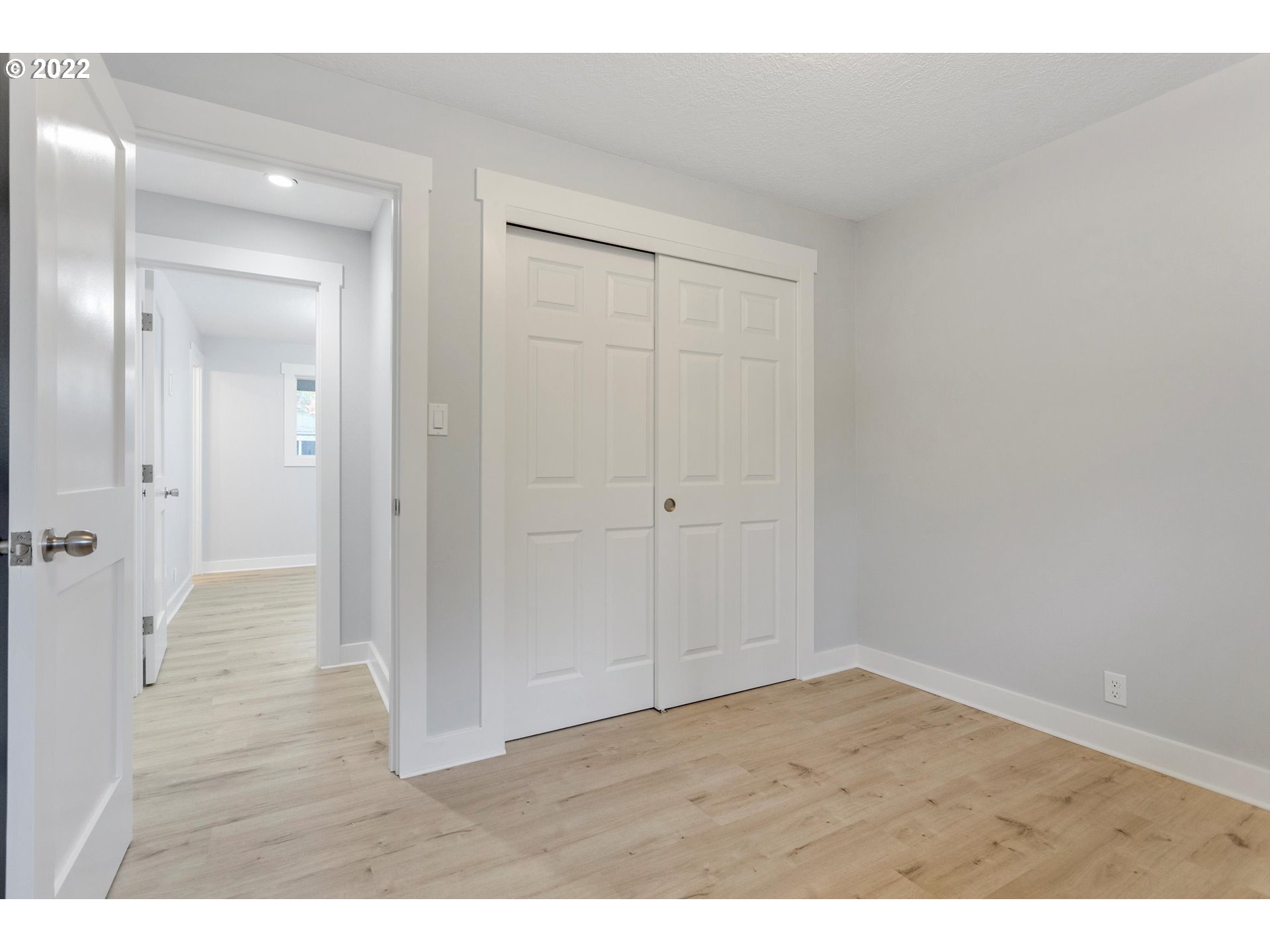 20190 Southwest Kinnaman Road Aloha, OR 97078 - Photo 20 of 32 Gallery Image 20