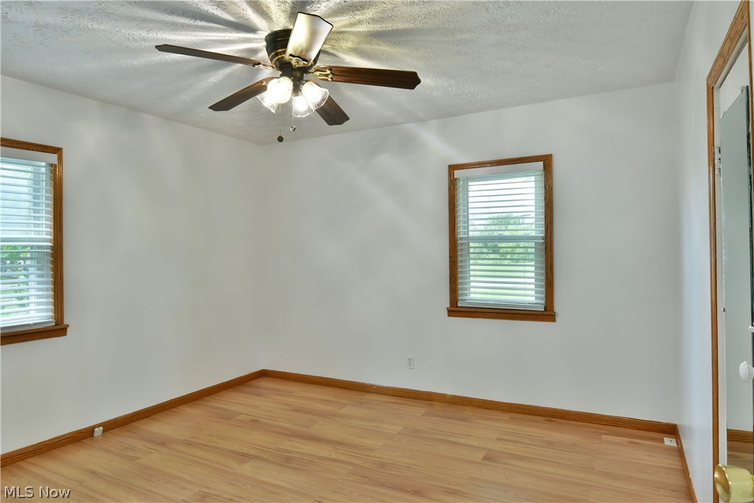 1071 Niles Vienna Road Vienna, OH 44473 - Photo 15 of 35 Gallery Image 15