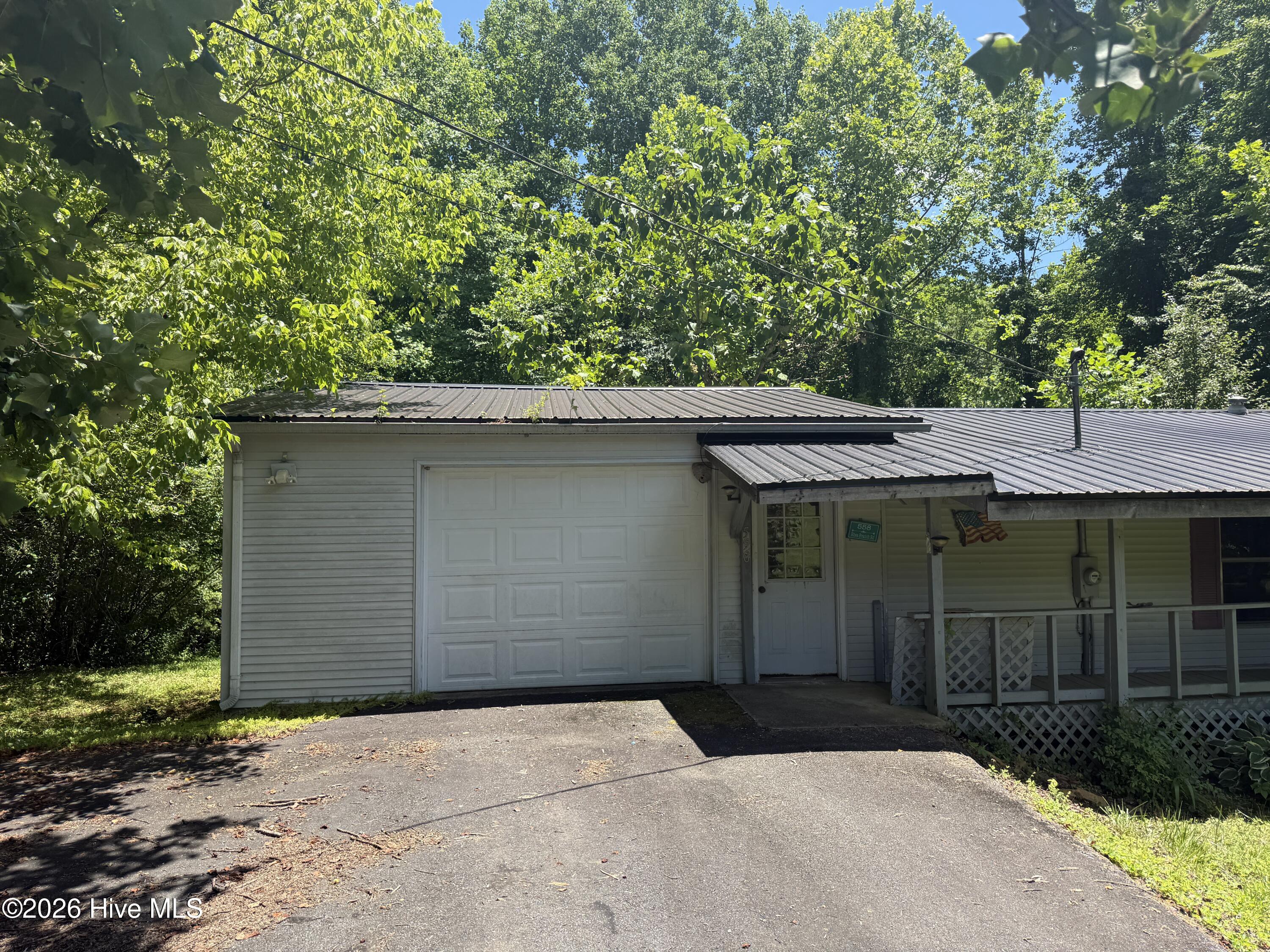558 Rhea Branch Road Marble, NC 28905 - Photo 4 of 26 IMG_2167