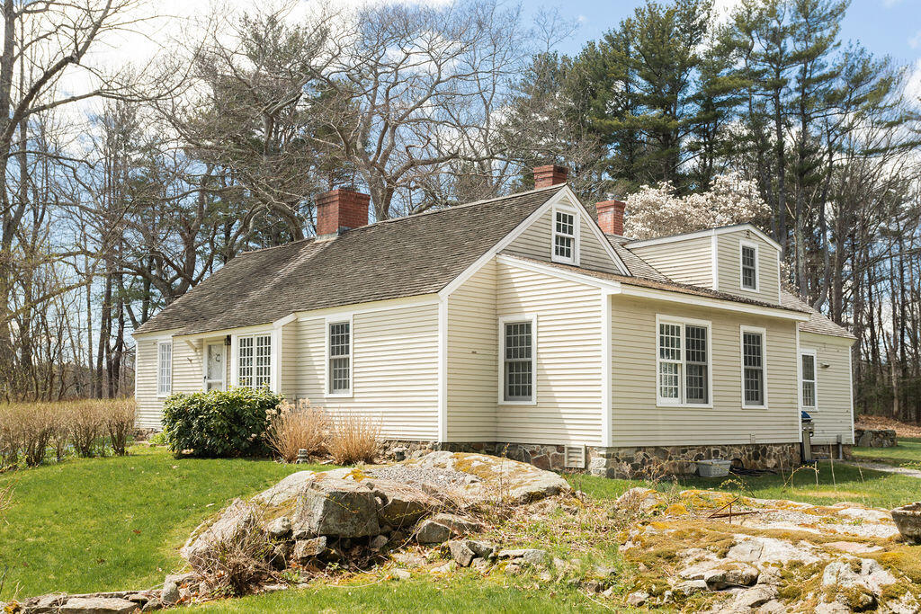 12 Old County Road York, ME 03902 - Photo 1 of 69 12 Old County Rd, Cape Neddick