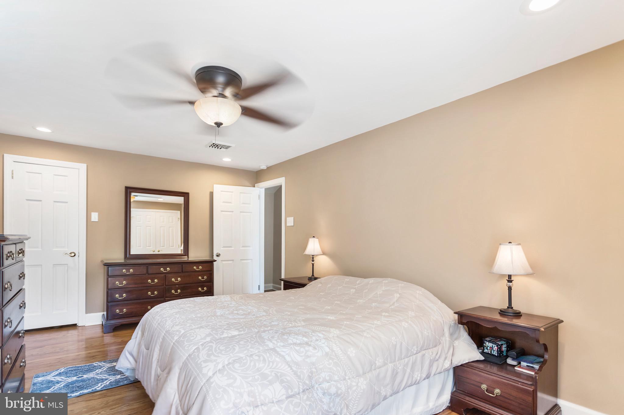 22 Medbury Road Wallingford, PA 19086 - Photo 11 of 19
