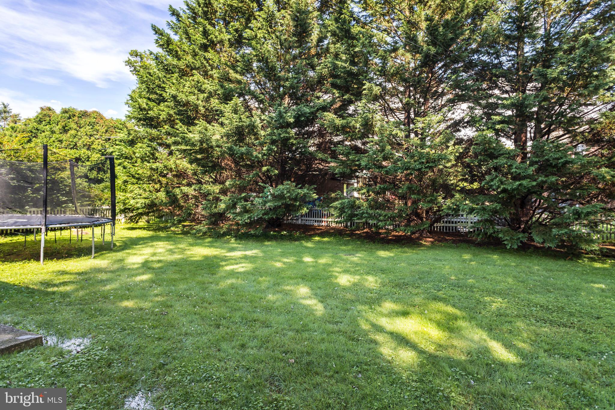 22 Medbury Road Wallingford, PA 19086 - Photo 18 of 19