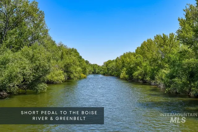 $908,000 | 55 East State Street, Unit 203, Eagle, ID 83616