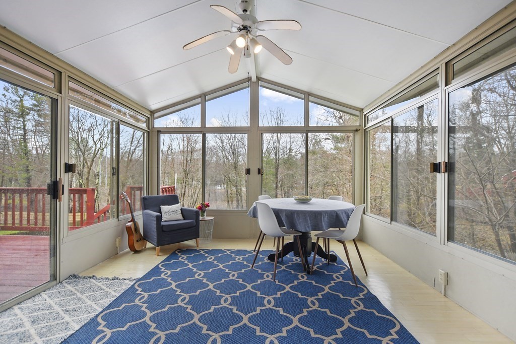 39 Upland Road Burlington, MA 01803 - Photo 14 of 42