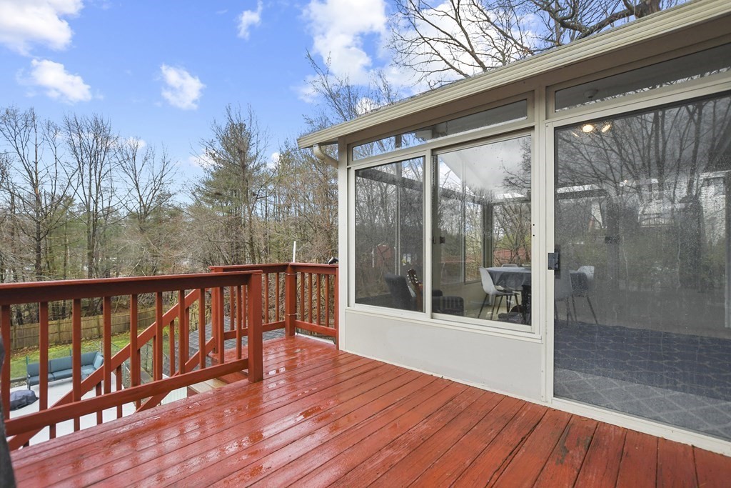 39 Upland Road Burlington, MA 01803 - Photo 17 of 42