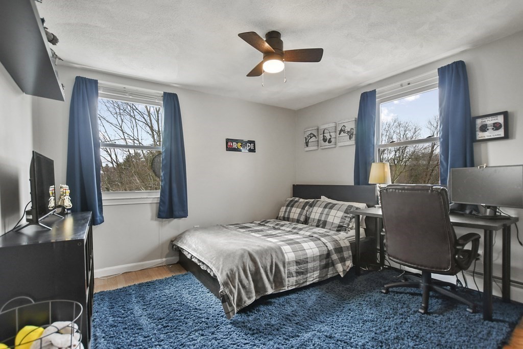 39 Upland Road Burlington, MA 01803 - Photo 29 of 42
