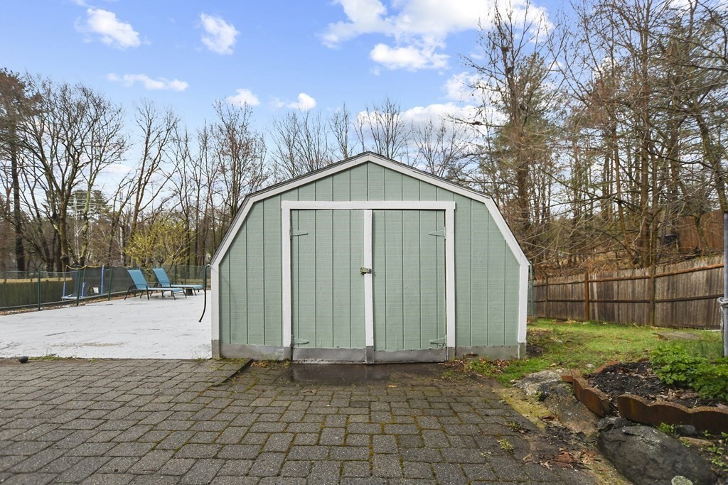 39 Upland Road Burlington, MA 01803 - Photo 34 of 42