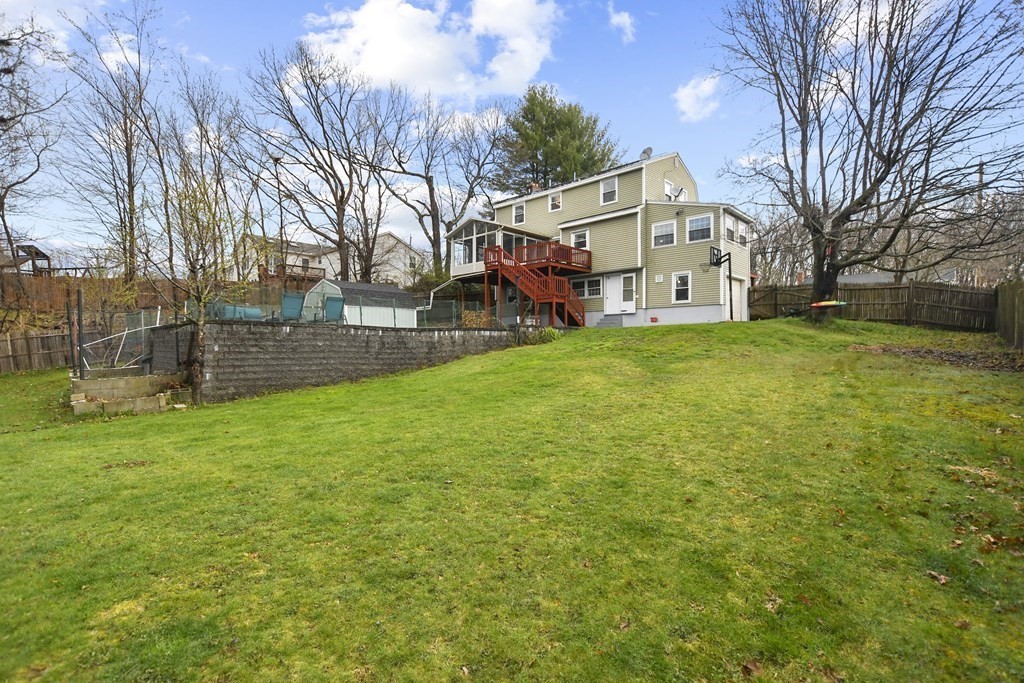 39 Upland Road Burlington, MA 01803 - Photo 37 of 42
